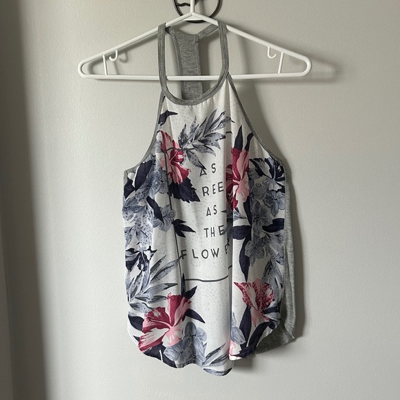 Hollister Flowy Tank - Picture 1 of 2